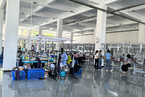 Customized Work Clothes-Deliver Company Culture And Enhance Team Cohesion