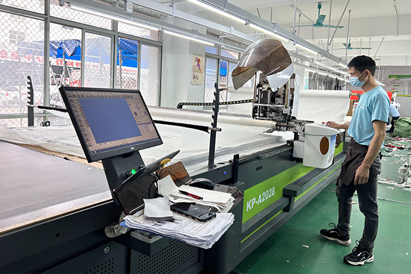 Customized School Uniforms - Reflecting The Individuality And Unity Of Modern Campuses